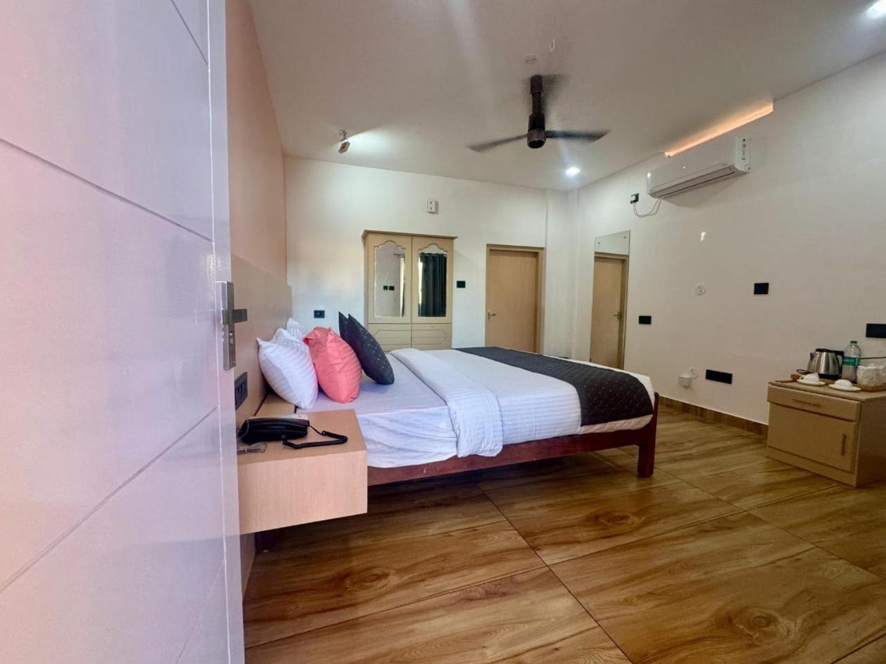 Beach House Varkala By Palmyra Buitenkant foto